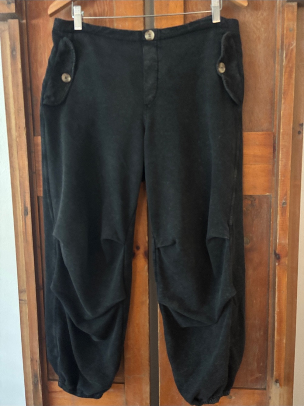 015-women’s Free People One Black Cargo Drop-Crotch Pants w/ Button Flap Pockets